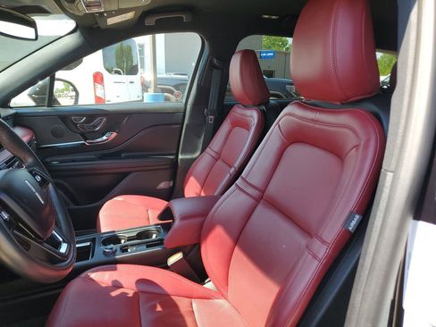 Used 2023 Lincoln Corsair Reserve AWD/4WD image 15