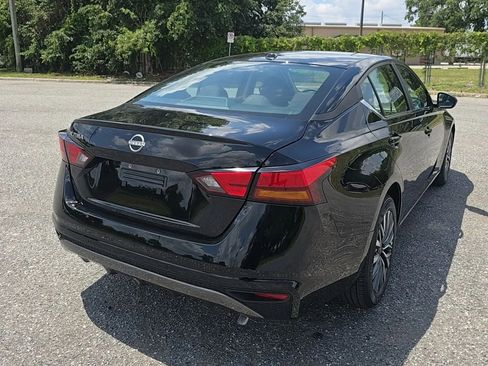 Used 2026 Nissan Altima 2.5 SV FWD image 10