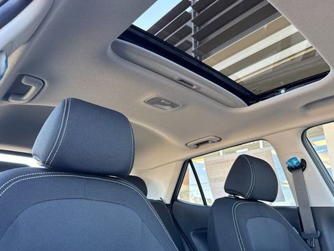 New 2026 Hyundai Venue SEL image 17