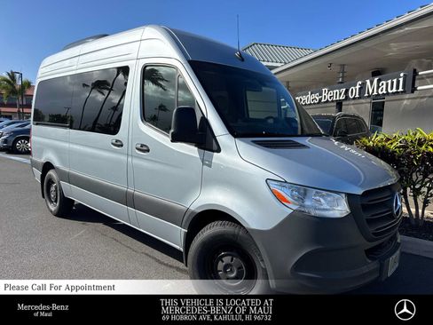 Used 2025 Mercedes-Benz Sprinter 2500 image 1