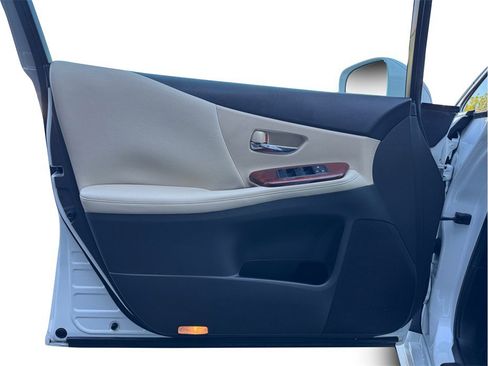 Used 2010 Lexus HS 250h image 17