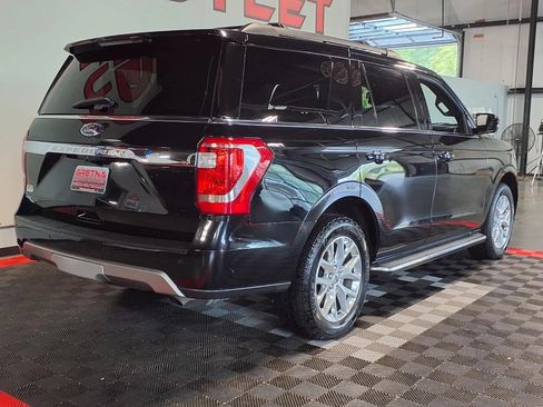 Used 2021 Ford Expedition XLT AWD/4WD image 9