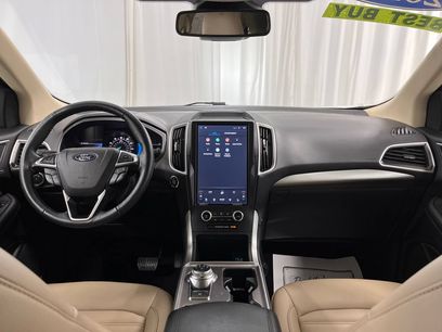 Used 2023 Ford Edge SEL w/ Convenience Package