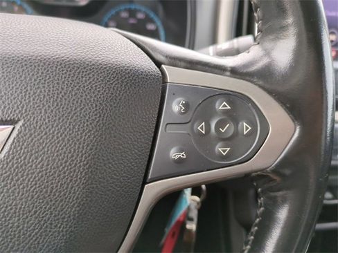 Used 2019 Chevrolet Colorado Z71 w/ Z71 Midnight Edition image 29