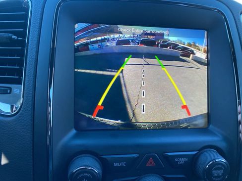 Used 2019 Dodge Durango R/T w/ Technology Group image 16