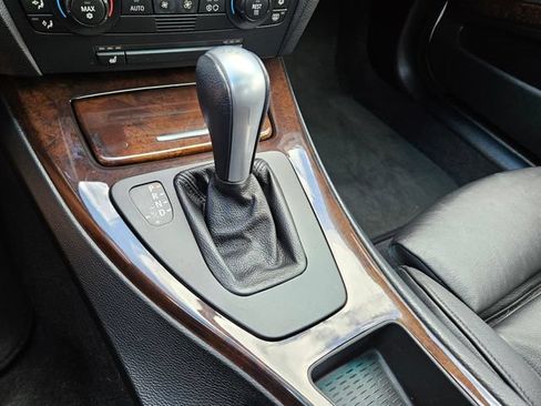 Used 2006 BMW 330i Sedan RWD image 27