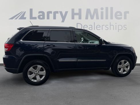 Used 2012 Jeep Grand Cherokee Laredo image 6