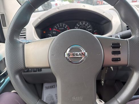 Used 2006 Nissan Frontier XE w/ (G01) XE Preferred Pkg RWD image 25