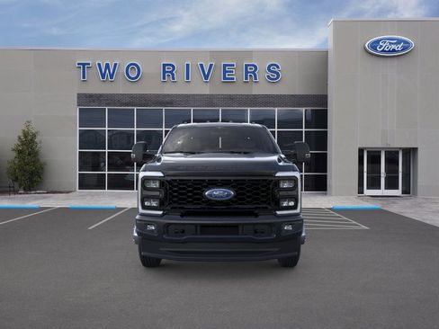 New 2026 Ford F350 4x4 Crew Cab DRW Super Duty image 6