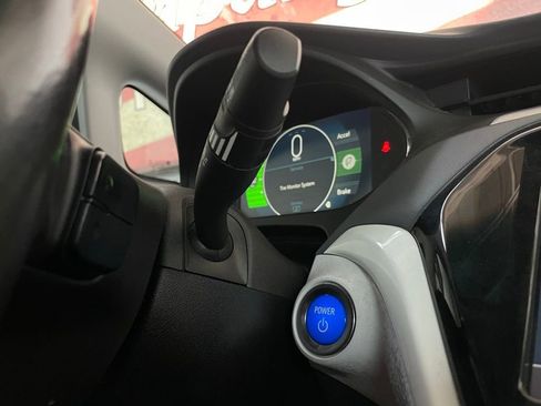 Used 2019 Chevrolet Bolt LT image 31