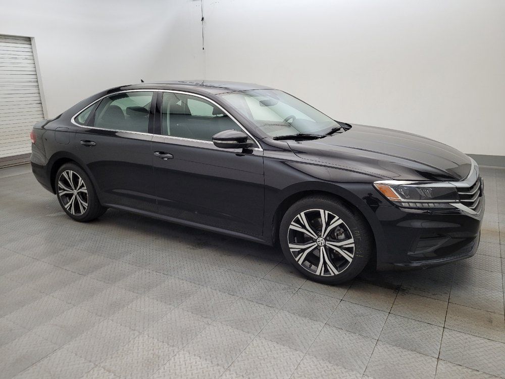 Used 2021 Volkswagen Passat 2.0T SE FWD image 11