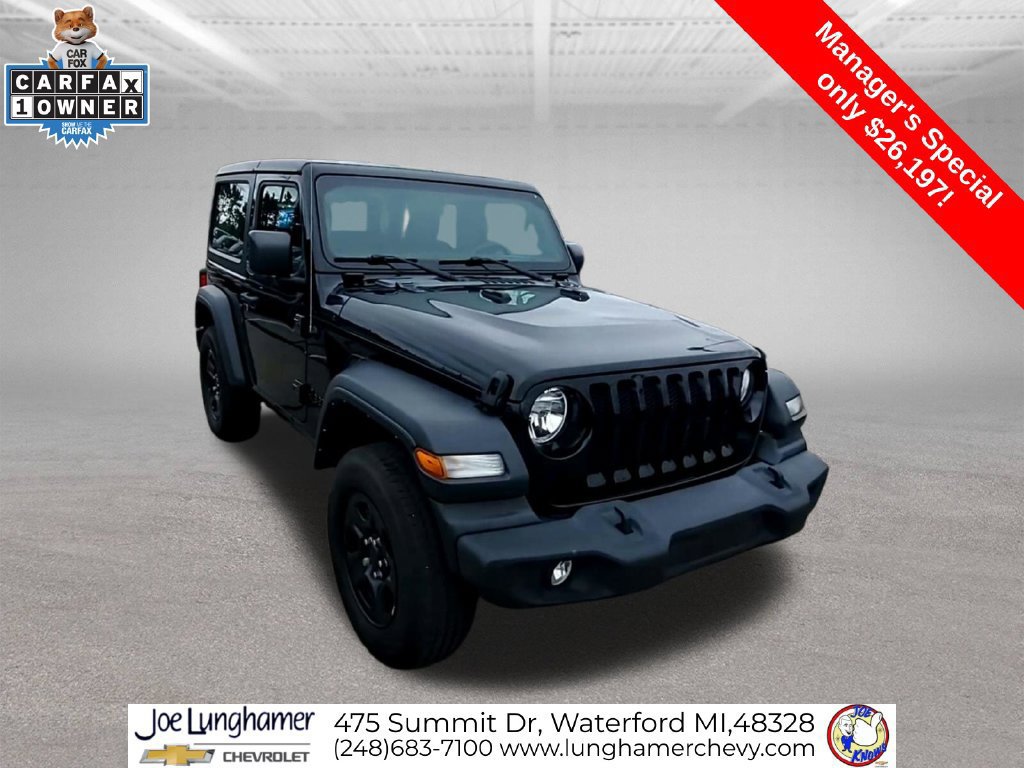 Used 2022 Jeep Wrangler Sport AWD/4WD image 2