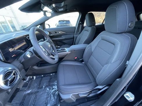 New 2026 Chevrolet Equinox EV LT image 16