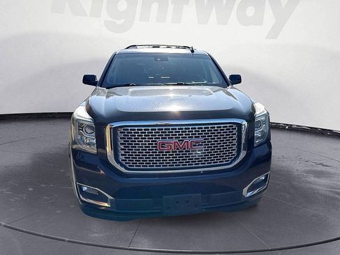 Used 2016 GMC Yukon Denali AWD/4WD image 8