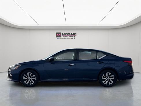 Used 2020 Nissan Altima 2.5 S image 4