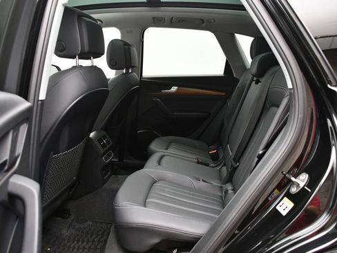 Certified 2023 Audi Q5 2.0T Premium w/ Convenience Package AWD/4WD image 44