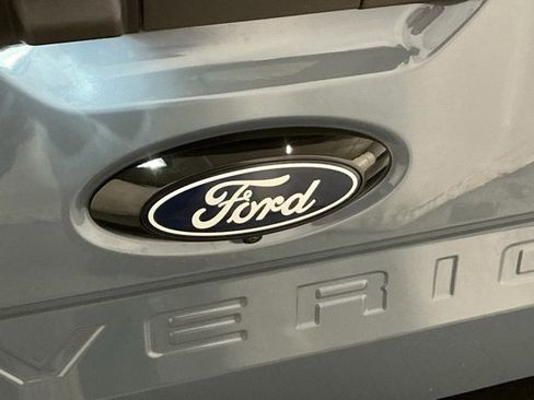 New 2026 Ford Maverick Lariat w/ Black Appearance Package image 5