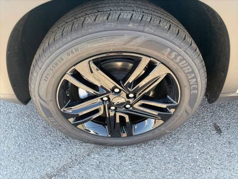 New 2026 Chevrolet Trax ACTIV w/ Driver Confidence Package FWD image 10