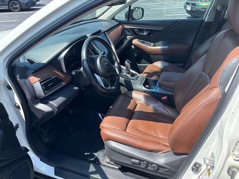 Used 2020 Subaru Outback Touring XT AWD/4WD image 11