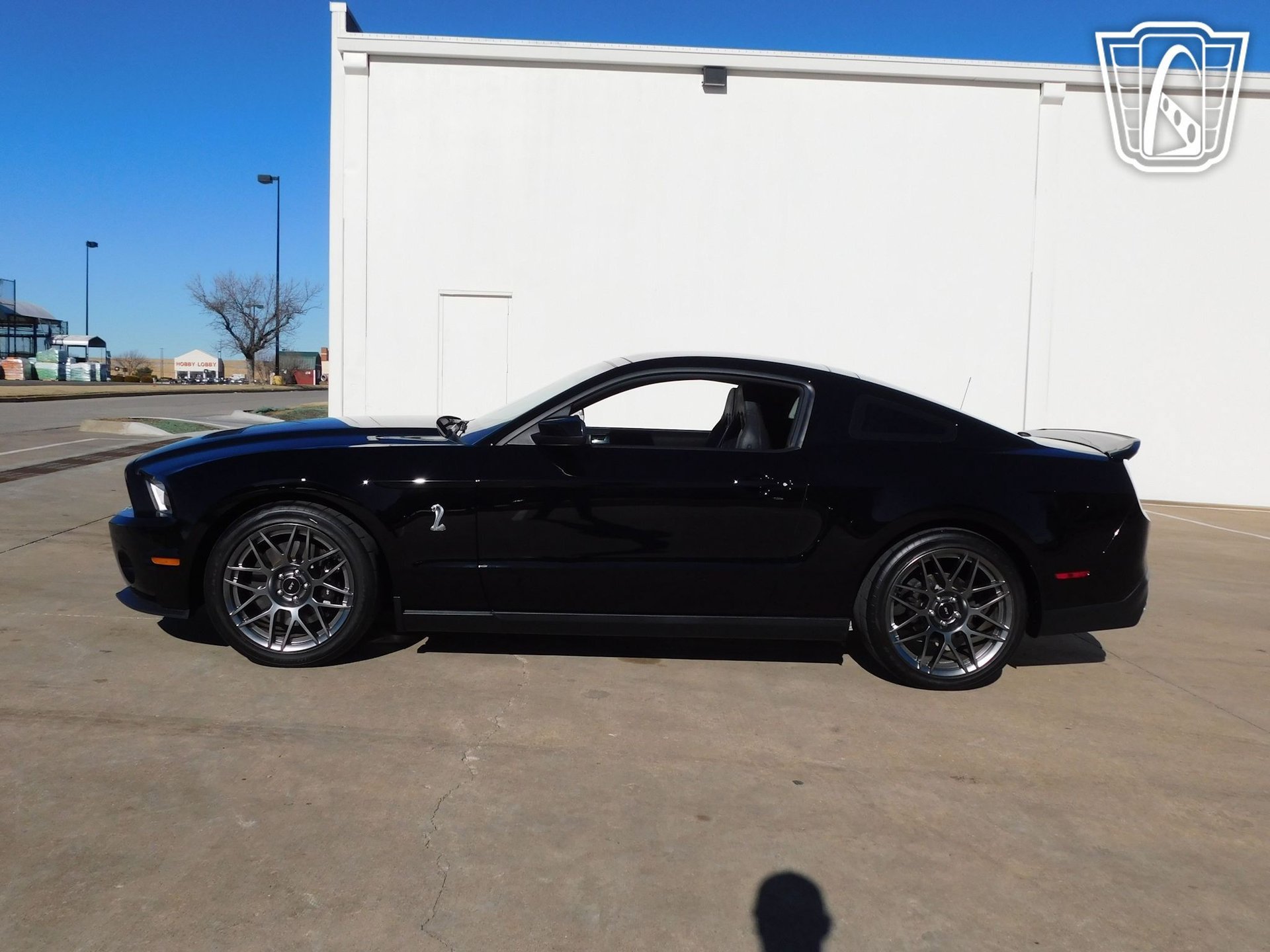 Used 2012 Ford Mustang Shelby GT500 w/ SVT Performance Pkg RWD image 2