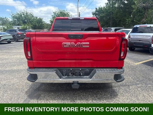 Used 2020 GMC Sierra 1500 SLT RWD image 3