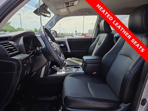 Used 2022 Toyota 4Runner SR5 Premium AWD/4WD image 15