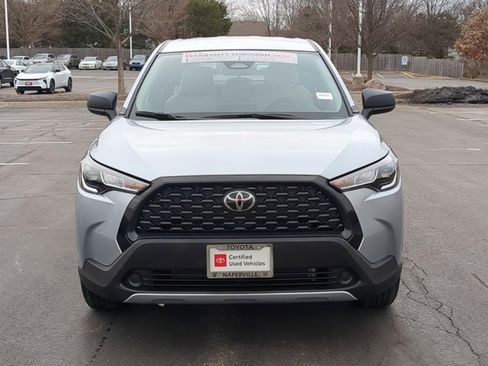 Certified 2025 Toyota Corolla Cross L image 4