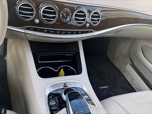 Used 2019 Mercedes-Benz S 560 4MATIC Sedan image 15