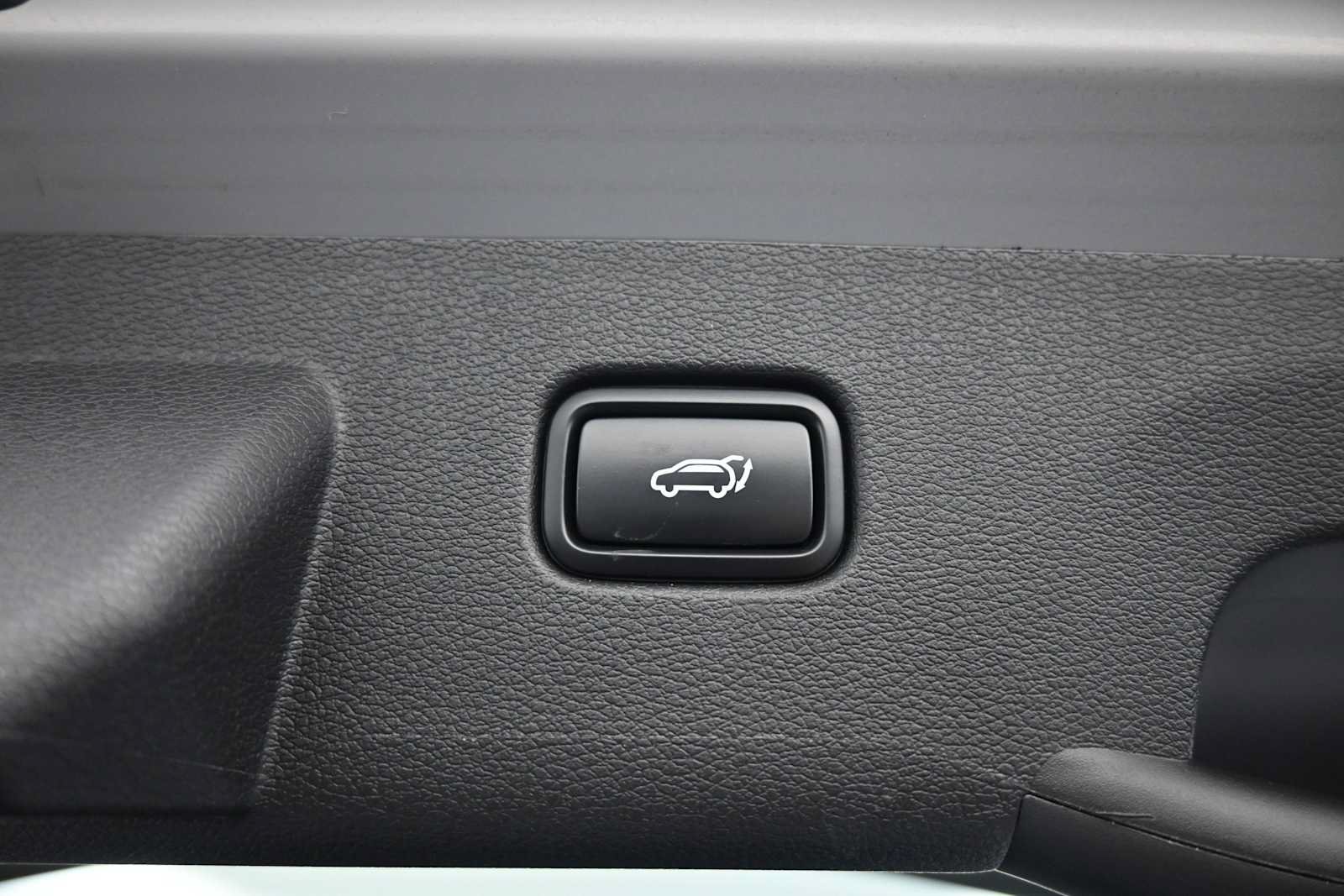 Used 2025 Kia Sportage SX FWD image 24