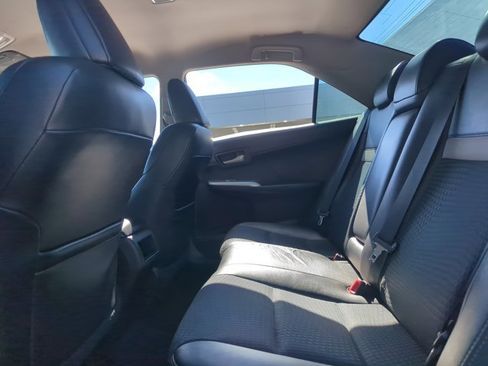 Used 2012 Toyota Camry SE image 15