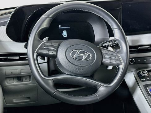 Used 2025 Hyundai Palisade SEL FWD image 18