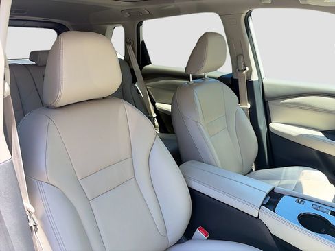 Used 2023 Nissan Rogue SL FWD image 28