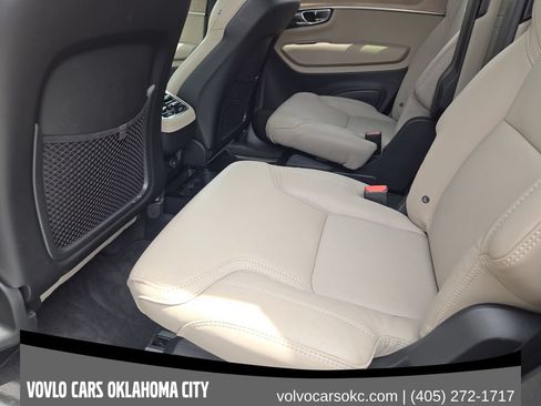 Used 2026 Volvo XC90 B6 Ultra w/ Protection Package Premier AWD/4WD image 32
