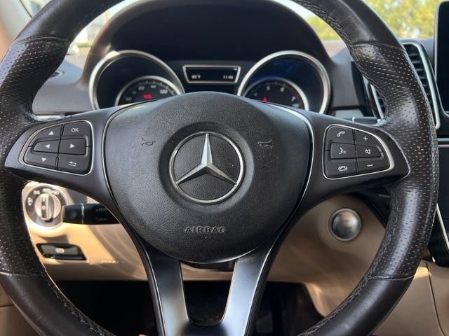 Used 2017 Mercedes-Benz GLE 350 image 22