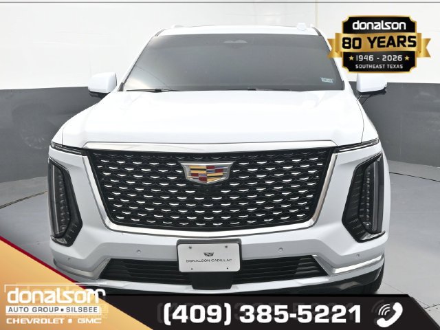 Used 2026 Cadillac Escalade Luxury w/ Touring Package RWD image 3