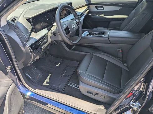 Certified 2025 Nissan Murano SL w/ Cargo Package AWD/4WD image 9