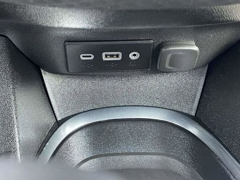 Used 2025 Chevrolet Malibu LT FWD image 25