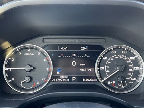 Used 2023 Mitsubishi Outlander SE image 14