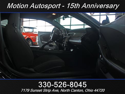 Used 2014 Chevrolet Camaro SS image 31