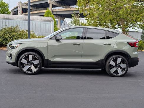 Used 2023 Volvo C40 P8 Recharge Ultimate w/ Protection Package Premier AWD/4WD image 4