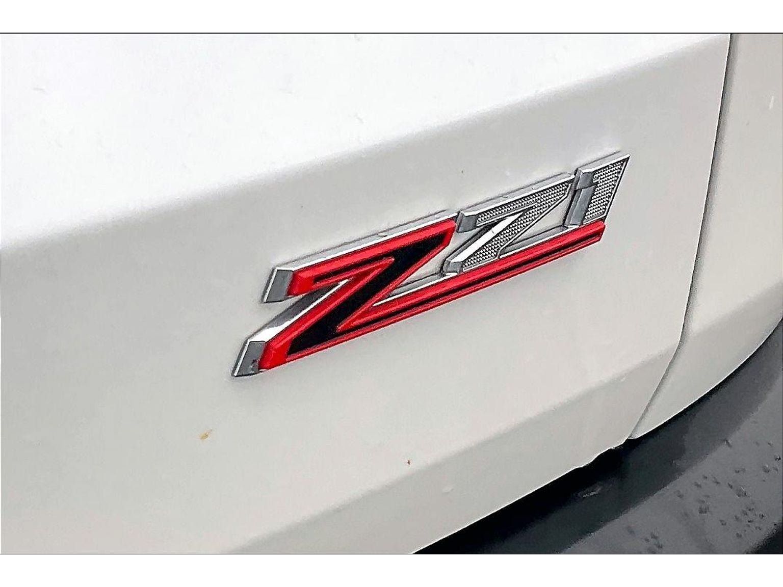 Used 2025 Chevrolet Traverse Z71 w/ Enhanced Driving Package AWD/4WD image 9