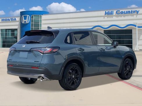 New 2026 Honda HR-V Sport image 4