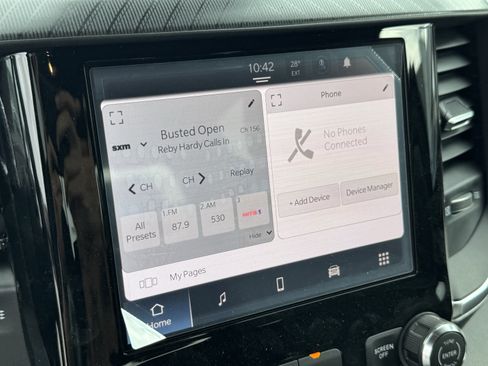 New 2026 RAM 1500 Express AWD/4WD image 17