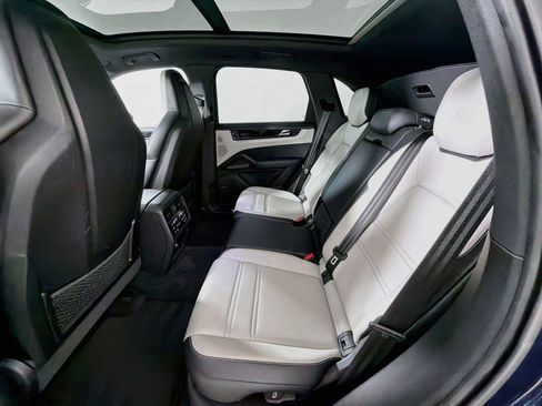 Certified 2024 Porsche Cayenne S AWD/4WD image 26