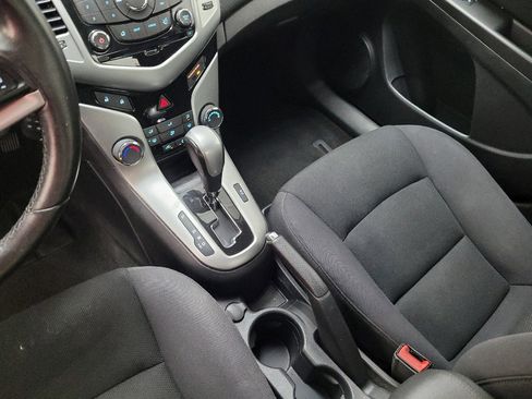 Used 2014 Chevrolet Cruze LT FWD image 26