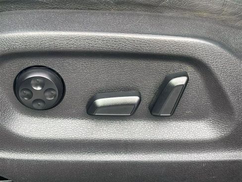 Used 2010 Audi Q5 3.2 Prestige image 11