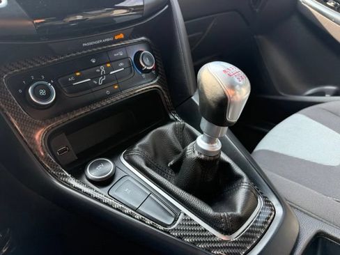 Used 2015 Ford Focus ST FWD image 25
