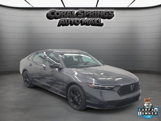 Used 2025 Honda Accord SE image 1