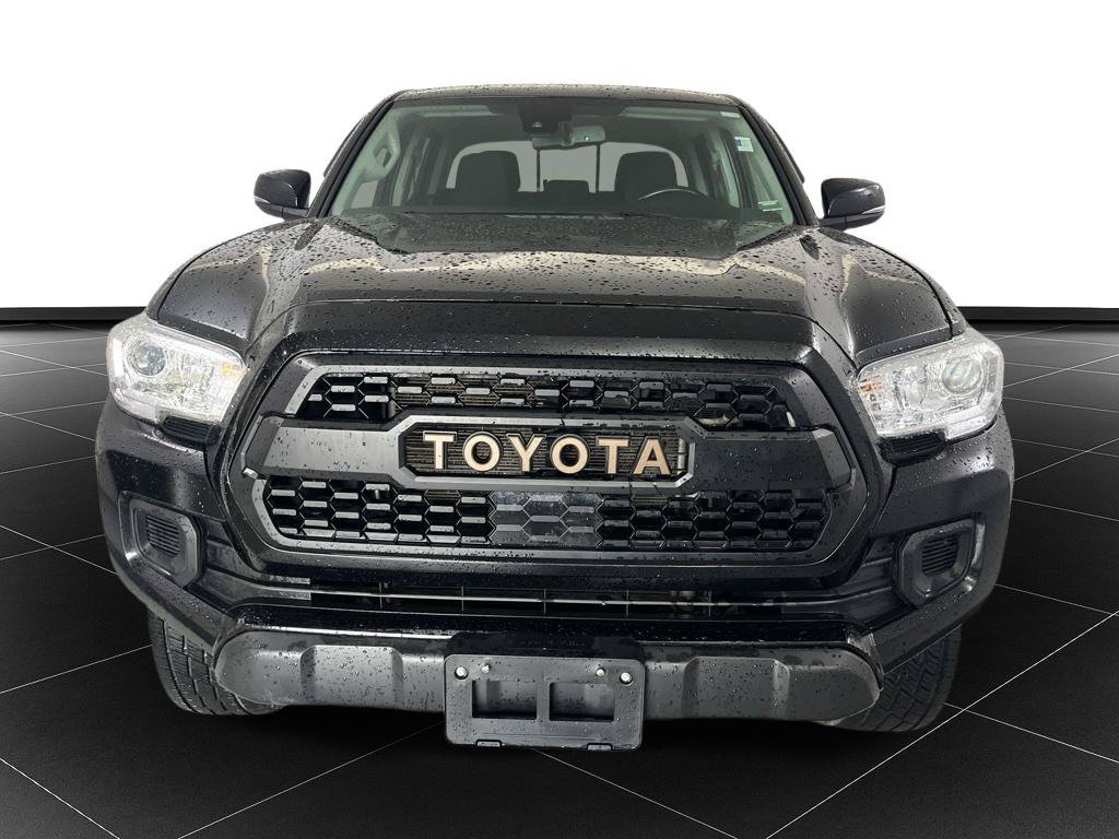 Used 2022 Toyota Tacoma SR5 w/ Trail Edition AWD/4WD image 8