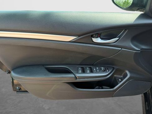 Used 2020 Honda Civic Sport image 13